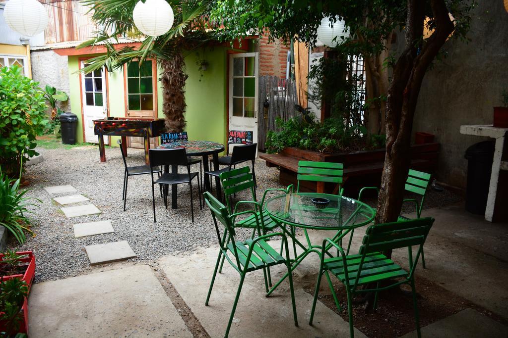 וואלפאראיסו Escarabajo Hostel (Adults Only) מראה חיצוני תמונה